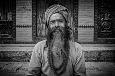 Portret Shadus Kathmandu in zwart-wit